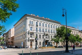 Egyedülálló designiroda Budapesten – Elkészült a WING unikális irodaháza