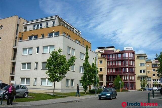 Iroda Kiado Montevideo Office Park 1037 Budapest Montevideo Utca 2b 6 8 10