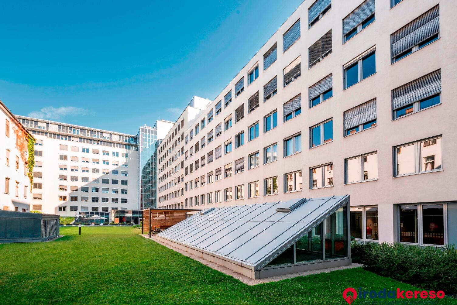 Iroda Kiado Myhive Thirteen Xenter 1139 Budapest Pap Karoly U 4 6