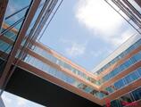 Kiadó iroda Infopark E