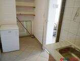 Kiadó iroda XIII.  Lehel utcában a Béke térnél kiadó  Új építésű ház utcai bejáratú nagy kirakatos18 m2-es iroda