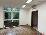 Kiadó iroda 1112. Dayka Gábor utcában welness hotelben kiadó irodák  33-125 m2-ig