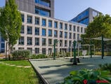 Kiadó iroda Balance Building