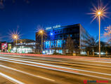 Kiadó iroda Blue Cube