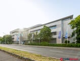 Kiadó iroda Büro Center West