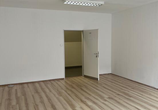 IV. Újpest központban kiadó irodák