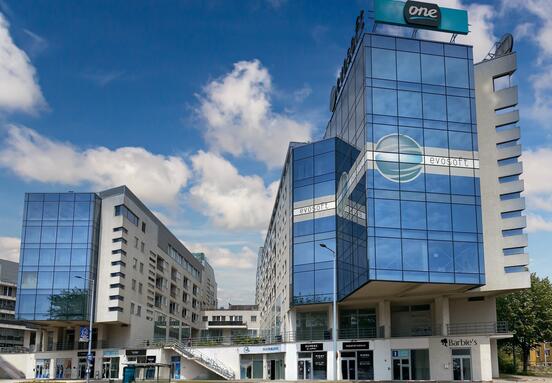 Új miskolci Regus irodával bővül az International Workplace Group, reagálva a hibrid és platform munka iránti növekvő keresletre