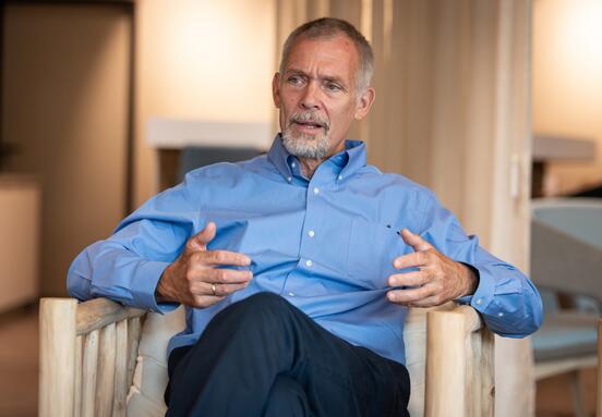 „Mindig lesznek irodák, de a jövő a flex” – Michael P. Smithing a DBH FLEX élén