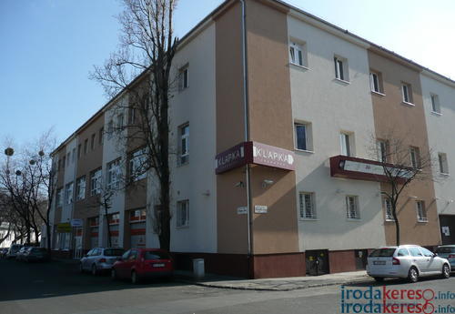 119 nm iroda kiadva a II. emeleten